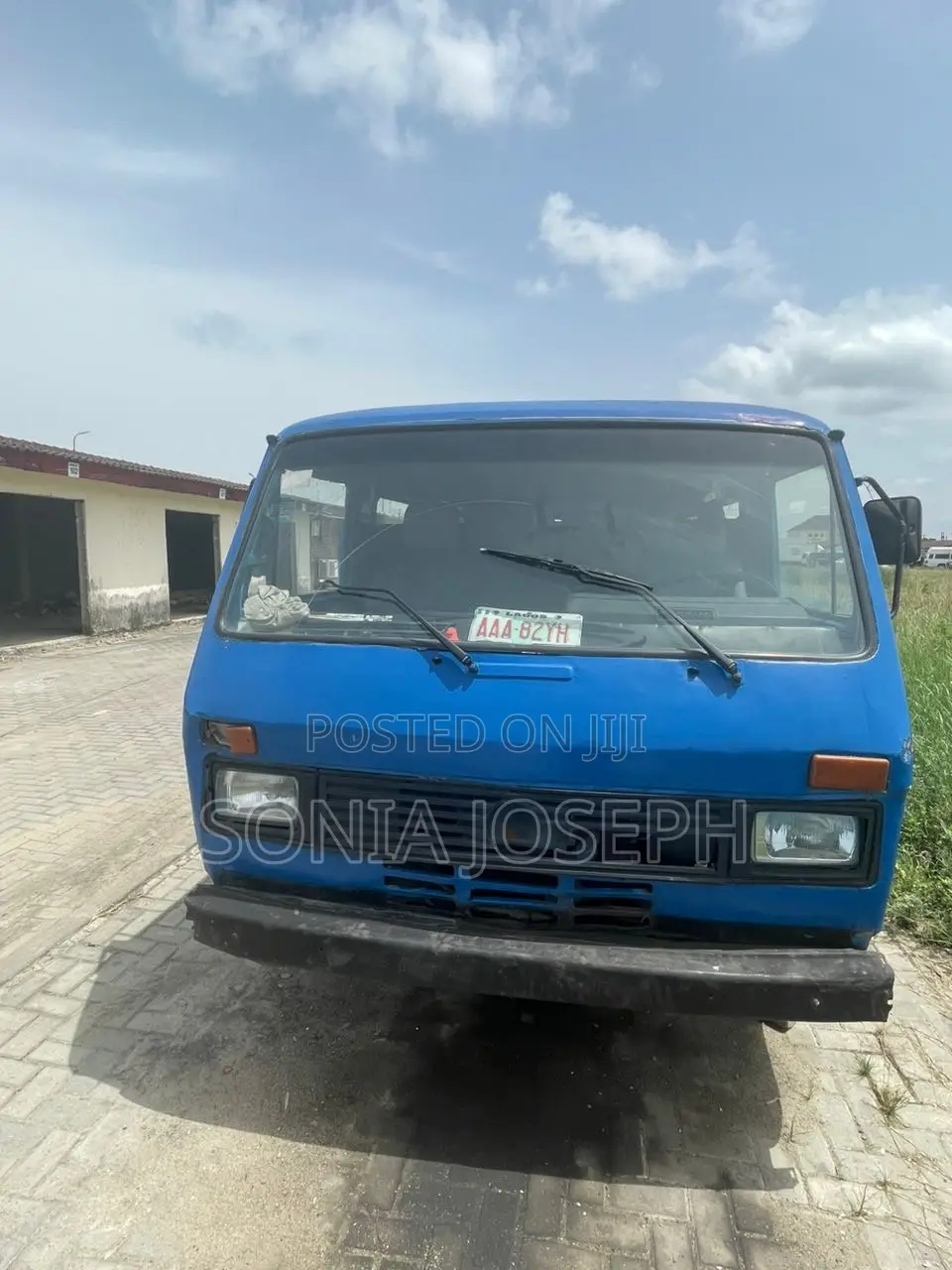 Volkswagen LT 2000 Blue
