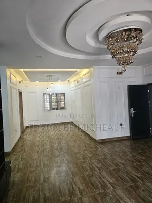 3bdrm Apartment in Main Wuye for rent