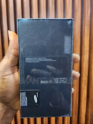New Samsung Galaxy S22 5G 256 GB Black