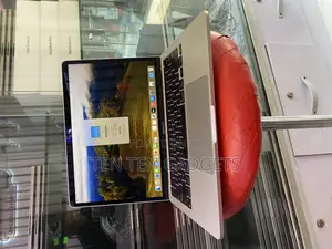 Laptop Apple MacBook Pro 2020 M1 16GB Apple M1 SSD 2T