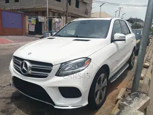 Mercedes-Benz GLE-Class 2016 White
