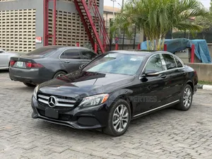 Mercedes-Benz C300 2015 Black
