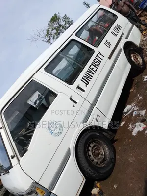 Mazda E2000 2000 White