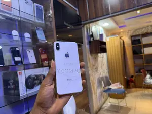 Apple iPhone XS Max 64 GB White