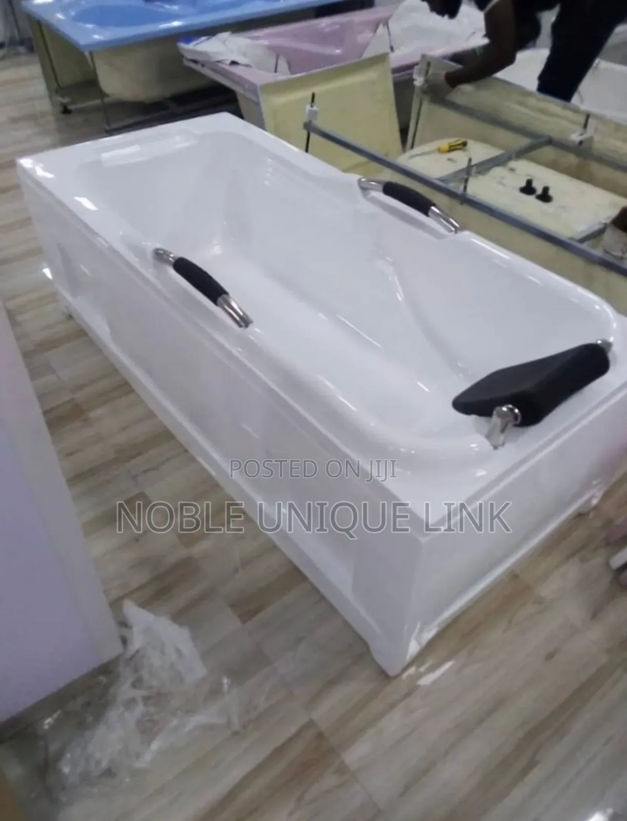 Executive Bathtub