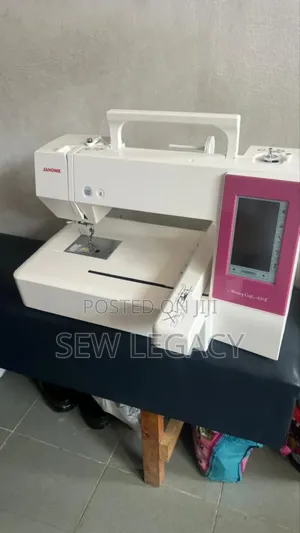 Janome Memory Craft 450e