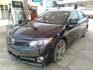 Toyota Camry 2012 Gray