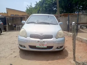 Toyota Yaris 1.3 2006 Blue