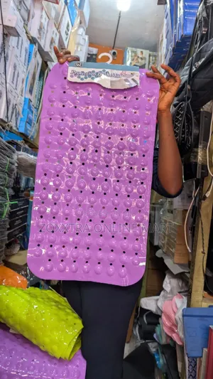 Anti-Slip Bath Mat (S)
