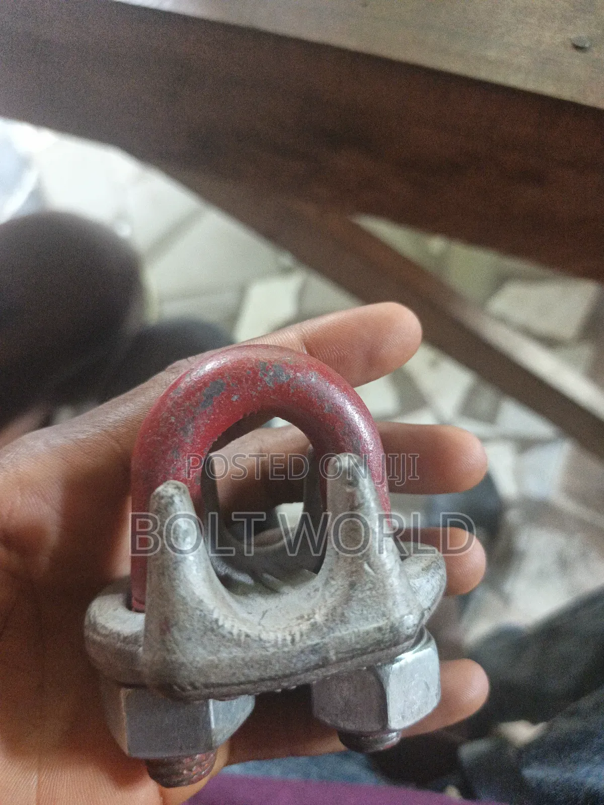 Wire Clips for Lifting of Object