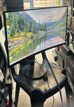 The Koorui 27e6qc Is a 27-Inch Curved