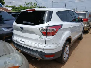 Ford Escape SE 4x4 2017 White