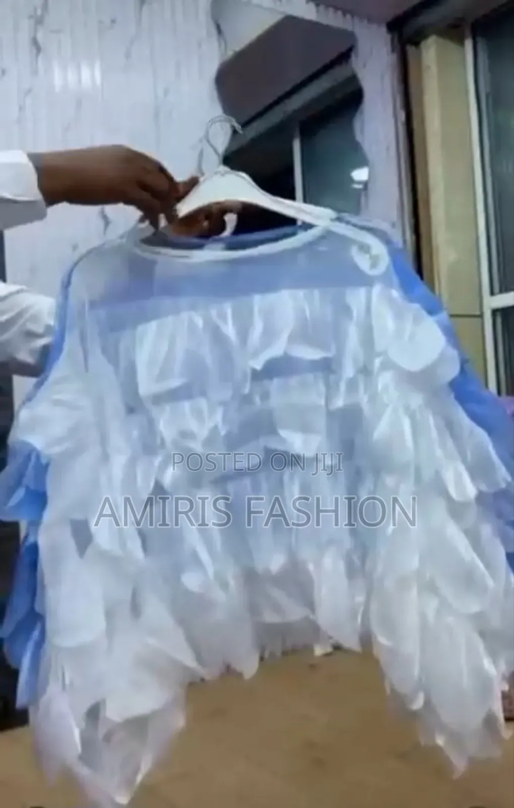 Quality Unique Tops in Different Colours