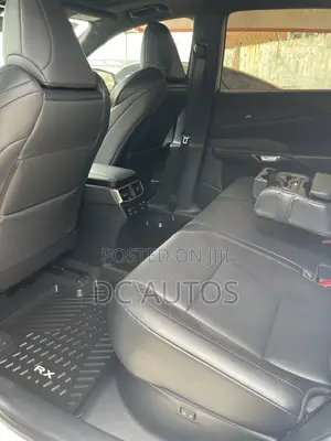 Lexus RX 350 F SPORT Design AWD 2025 White
