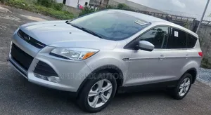 Ford Escape SE 4x4 2016 Silver