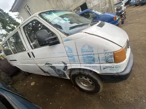 Volkswagen Transporter 1985 White