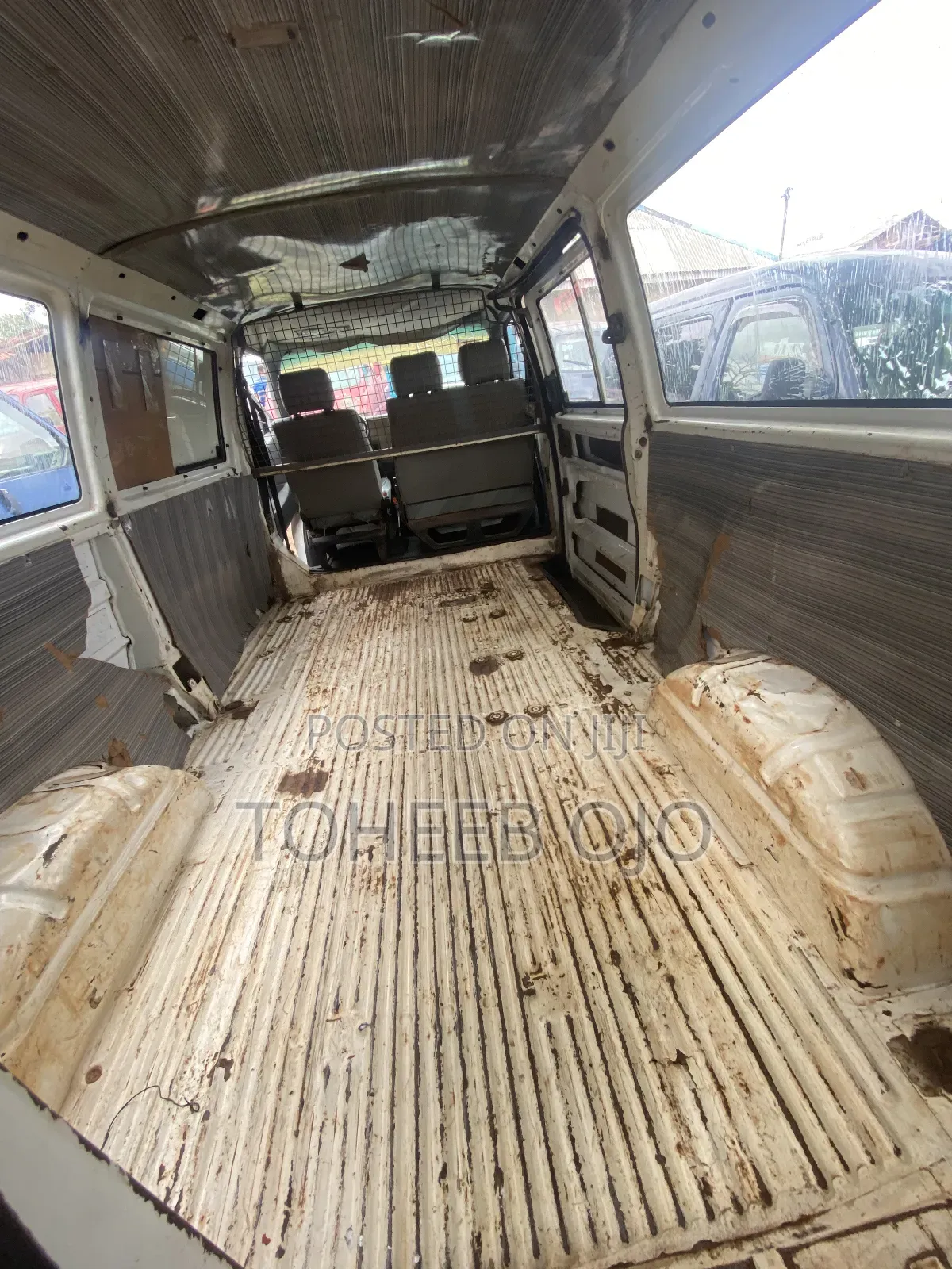 Volkswagen Transporter 1985 White