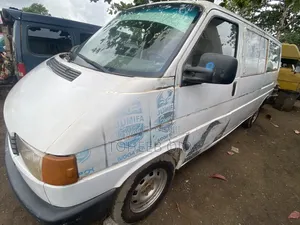 Volkswagen Transporter 1985 White
