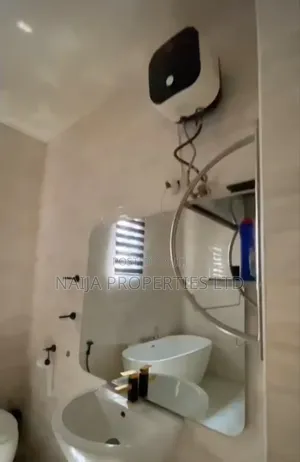 Furnished 4bdrm Duplex in Thomas Estate for rent