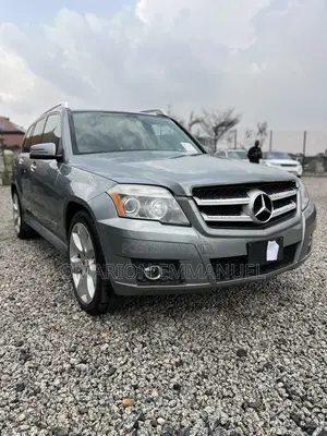 Mercedes-Benz GLK-Class 2010 Gray
