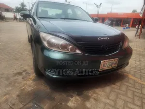 Toyota Camry LE 4dr Sedan (2.4L 4cyl 5M) 2003 Green