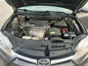 Toyota Camry LE 4dr Sedan (2.5L 4cyl 6A) 2017 Gray