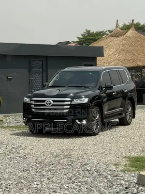 Toyota Land Cruiser 2011 Black