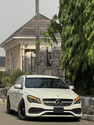 Mercedes-Benz CLA-Class CLA 250 4MATIC Sedan 2018 White