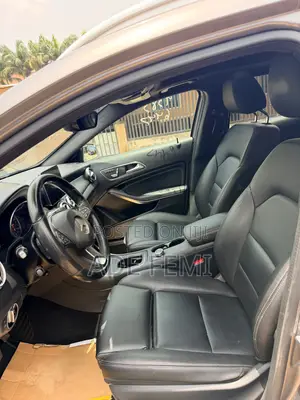 Mercedes-Benz GLA 250 2019 Gray