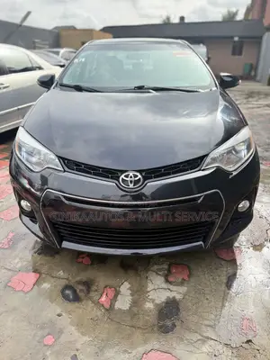 Toyota Corolla S 4dr Sedan (1.8L 4cyl CVT) 2015 Black