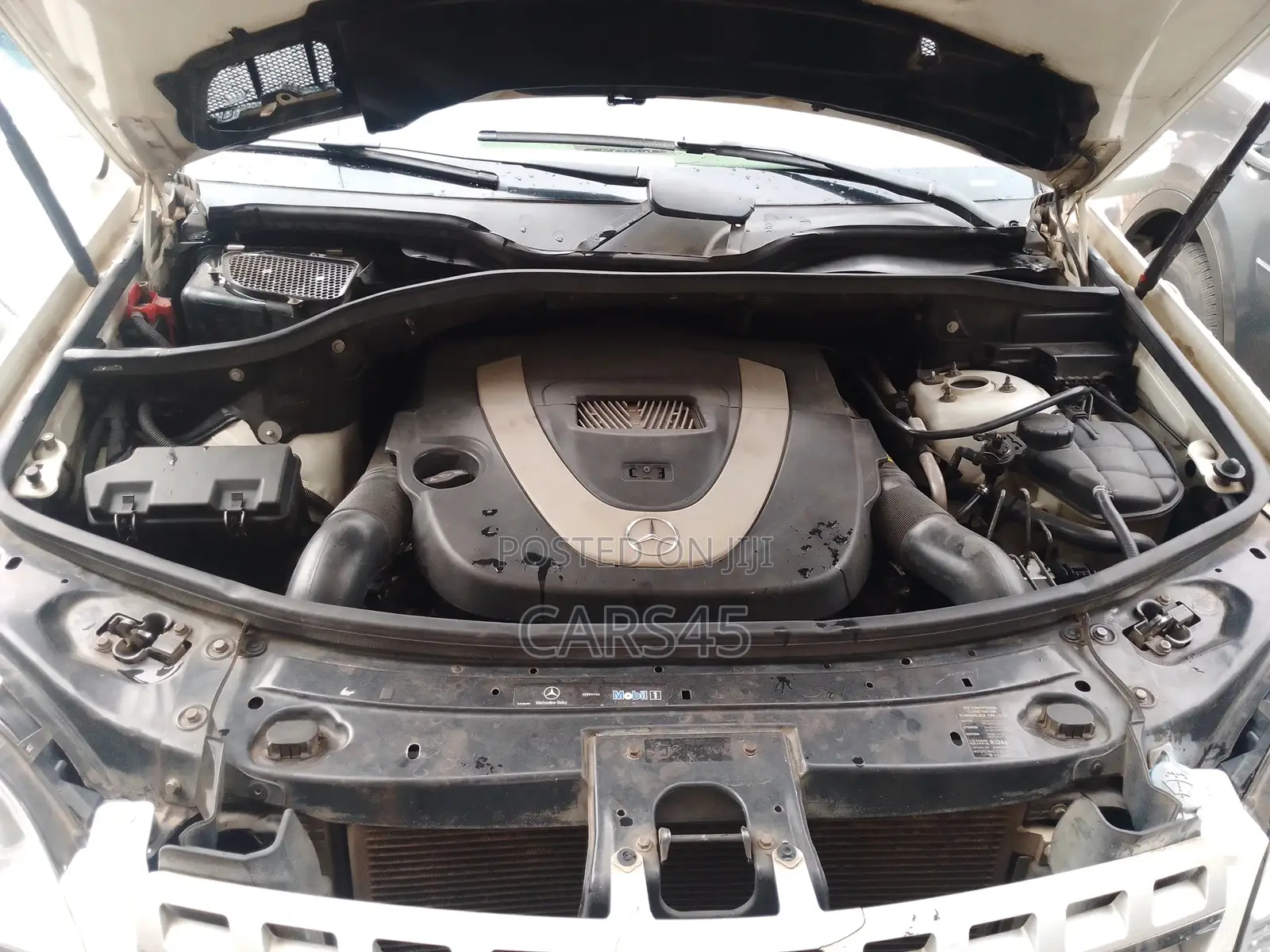 Mercedes-Benz M Class 2009 White