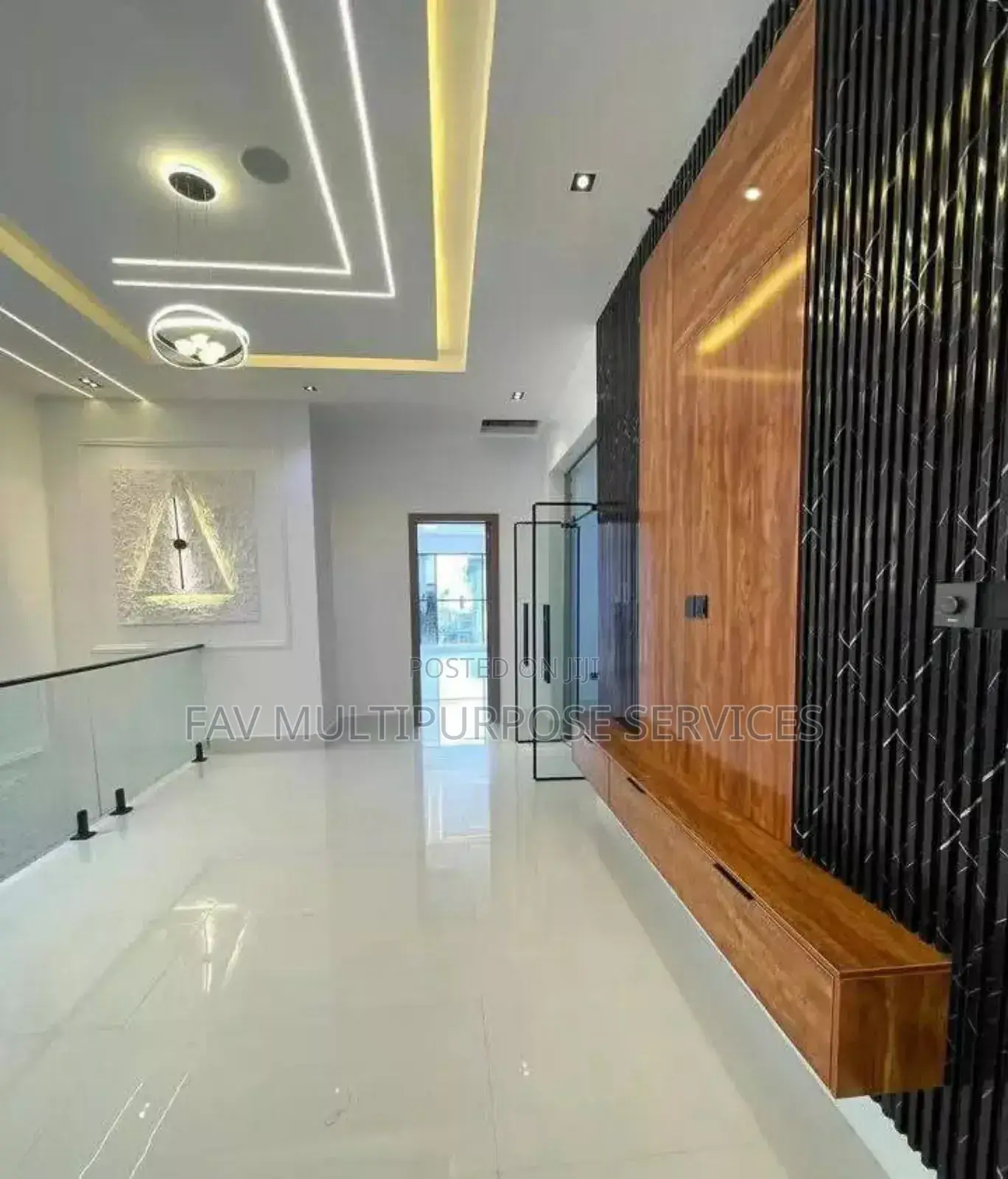 Screeding Painting Stucco Wall Design