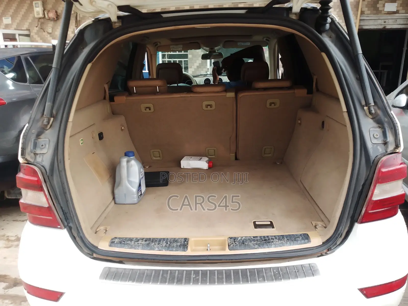 Mercedes-Benz M Class 2009 White