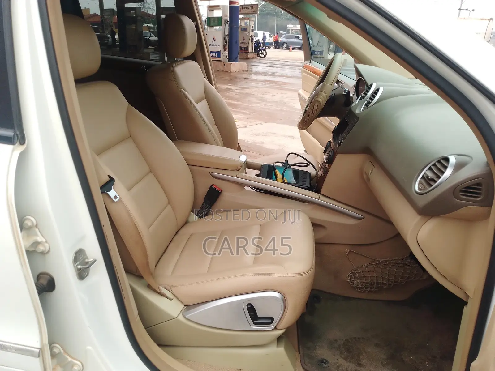 Mercedes-Benz M Class 2009 White