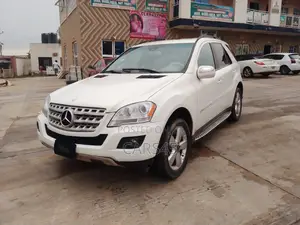 Mercedes-Benz M Class 2009 White
