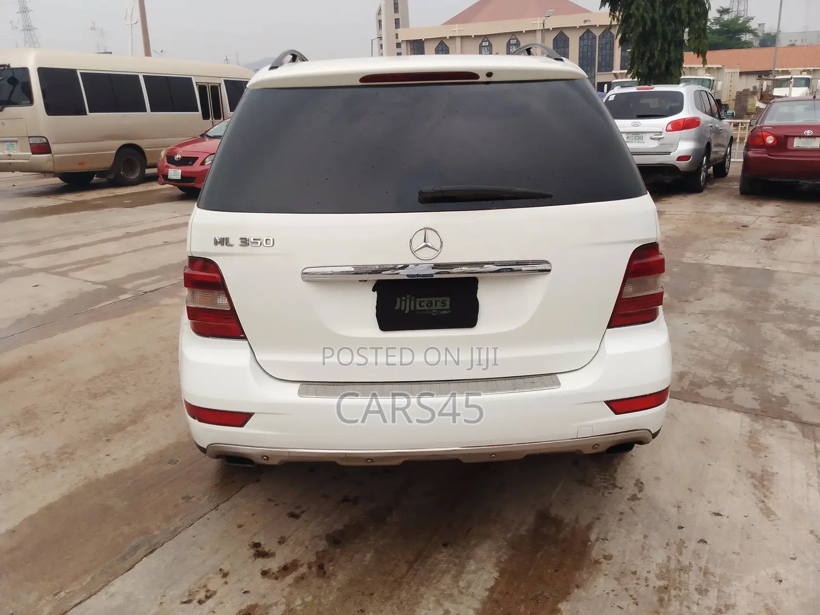 Mercedes-Benz M Class 2009 White