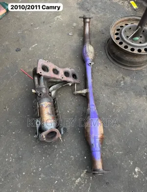 Complete Silencer Catalyst Camry 010 to 011 4 Plug