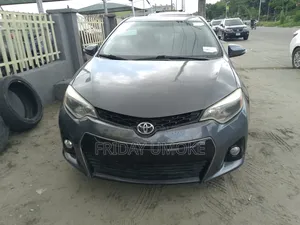 Toyota Corolla S Premium 4dr Sedan (1.8L 4cyl CVT) 2014 Gray