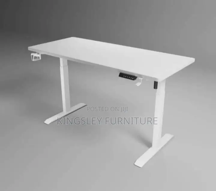 1.4 Meter Adjustable Gaming Table