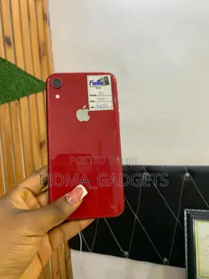 Apple iPhone XR 64 GB Red