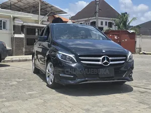Mercedes-Benz B-Class 2017 Black
