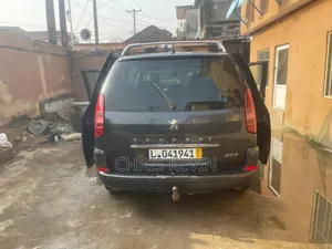 Peugeot 807 2000 Gray