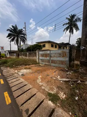 A Commercial Building on 2300sqm for Sale Opp Uch Second Gate,