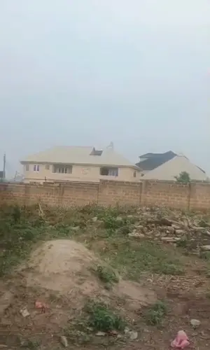 A Fenced and Gated 900sqm of Land at Cele Rainbow Kasumu, Akala Express