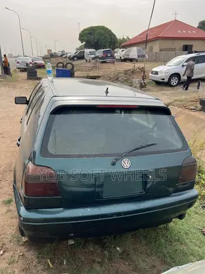 Volkswagen Golf 1999 Green