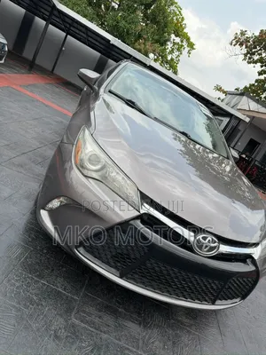 Toyota Camry XSE 4dr Sedan (2.5l 4cyl 6A) 2016 Gray