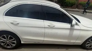 Mercedes-Benz C300 2015 White