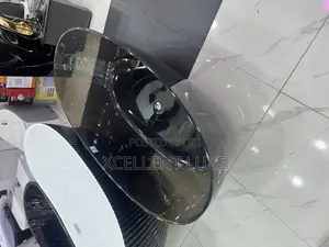 Glass Free Standing Bathtub