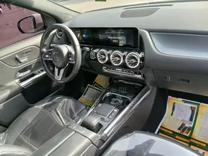 Mercedes-Benz GLA 250 2021 White