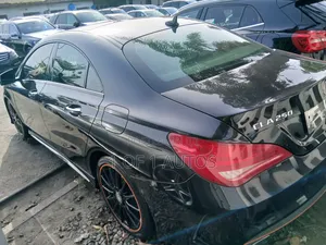 Mercedes-Benz CLA-Class CLA 250 4MATIC Sedan 2016 Black